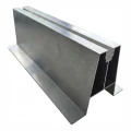 Alumiininen trapetsisilta H100 L330 EPDM 2 mm tiivisteellä PV-asennukseen 001-778 (1)