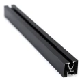 PV-asennusprofiili alumiini 40×40 mm mustaksi eloksoitu – 625 cm kisko M10-pulteille PV-01-02-AN (1)