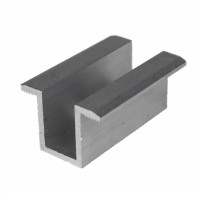 Keskimmäinen puristin H25 L50 su įžeminimo kaiščiu