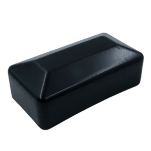 UFR-suojatulppa profiilille 80 x 40 musta