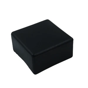 Pistoke 40x40 asennusprofiileille - musta litteä tyyppi 3