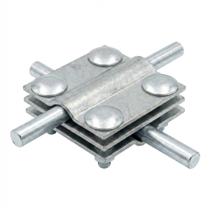 Ristiliitos 4-reikäinen 3-levyinen B 30mm:iin galvaaninen sinkitys